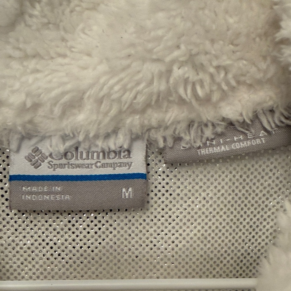 Columbia Women's Soft Ivory Fleece Vest size M - Picture 2 of 6